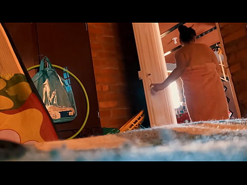 ❤️ Leanann m'uncail mé isteach sa chith, fucks sé mé agus mé a ghlacadh cith. ❌  Porn  ag porn % ga.pornoxlxx.ru%  ❌️