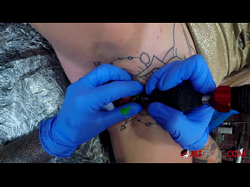❤️ An hottie thar a bheith tattooed Sully Savage fuair tattoo ar a clitoris ❌  Porn  ag porn % ga.pornoxlxx.ru%  ❌️